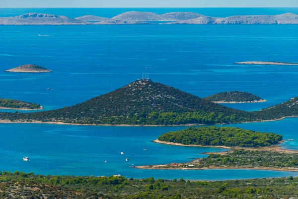 Lago Vransko e Islas Kornati. Vista desde la colina Kamenjak. Dalma. — Foto de Stock