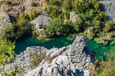 Zrmanja kanyonu, Zadar'da Zrmanja Nehri, Dalmaçya, Hırvatistan