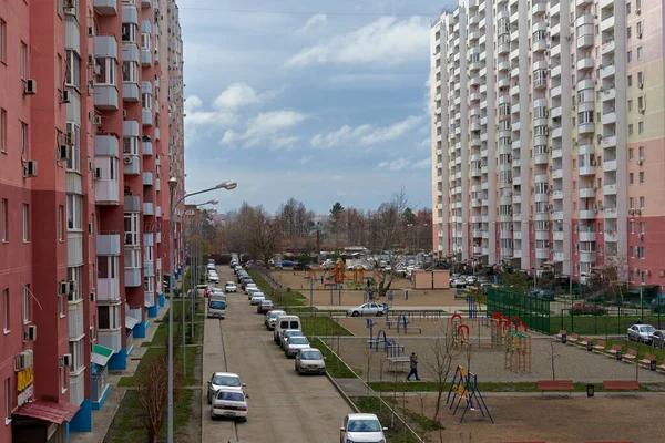 Modern konut binaları, yeni düşük enerjili evler.