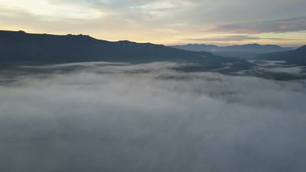 Chaîne Montagnes Dans Les Nuages — Video