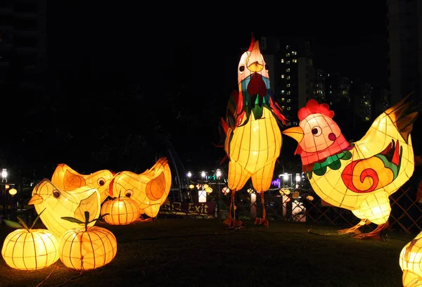 Hong Kong Settembre 2012 Lanterne Cinesi Accendono Celebrare Festival Metà — Foto Stock