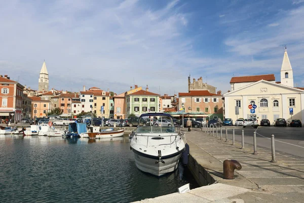 Izola Eslovénia Oct 2016 Waterfront Paisagem Urbana Outubro 2016 Izola — Fotografia de Stock