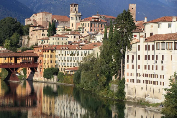 Historische Centrum Van Bassano Del Grappa Riverside Van Italië — Stockfoto
