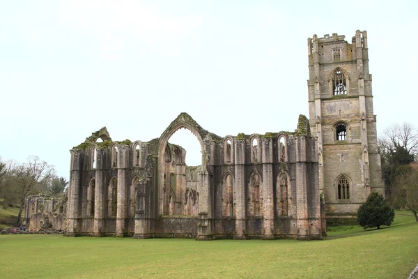 Ruinas Abadía Fuentes Ripon Reino Unido —  Fotos de Stock