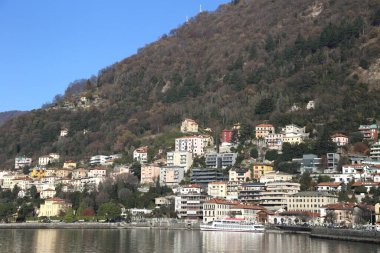 İtalya, Como Gölü 'ne bakan Cernobbio 