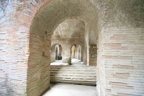Starověké Zříceniny Flavian Amphitheatre Pozzuoli Itálie — Stock fotografie