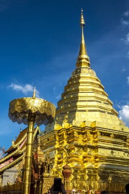 Chiang Mai, Tayland 'da Wat Phrathat Doi Suthep' den Shwedagon Pagoda.