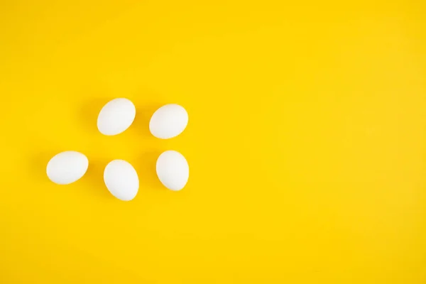 White Eggs Yellow Background — Stock Photo, Image