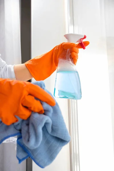 Girl Washes Glass Orange Gloves Blue Rag — Stock Photo, Image
