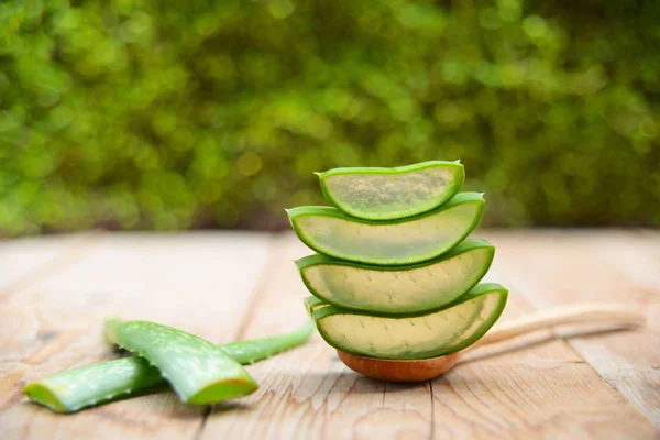 Gel Aloe Vera Sur Cuillère Bois Avec Aloe Vera Sur — Photo