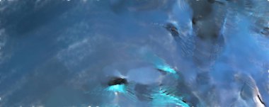 Modern sanat. Renkli çağdaş sanat eserleri. Renkli boya darbeleri. Soyut arkaplanda fırça darbeleri. fırça boyası.