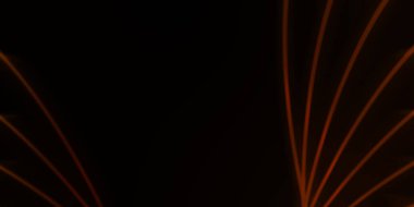 Işık dalgalarının neon renkli soyut tasarımı. Dijital arka plan ve neon ışığı parlama efekti. Parlak ışınlar duvar kağıdı.