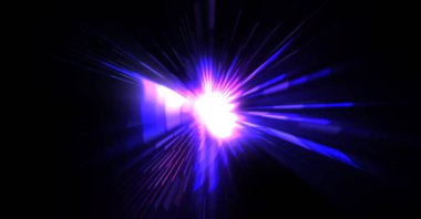 Fütürist mercek patlaması. Parlayan parçacıkları ve çizgileri olan ışık patlaması yıldızı. Güzel soyut ışın arkaplanı.