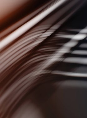 Soyut, enerjik bir arkaplan. Renkli, dalgalı duvar kâğıdı. Grafik çizimi. Üst üste gelen yumuşak dalgalı çizgiler.