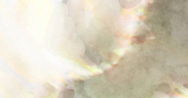 Alkol mürekkebini andıran rahatlatıcı fırça darbelerinin modern resmi. Poster, duvar sanatı, afiş, kart, kitap kapağı veya ambalaj için pastel renkli suluboya resim.