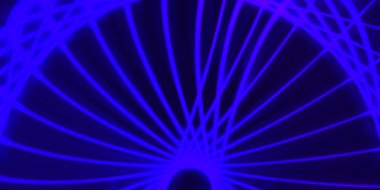 Işık dalgalarının neon renkli soyut tasarımı. Dijital arka plan ve neon ışığı parlama efekti. Parlak ışınlar duvar kağıdı.