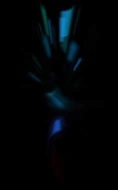 Işık parçacık izleri. Parlayan parçacıkları ve çizgileri olan ışık patlaması yıldızı. Güzel hareketli soyut ışın arkaplanı.