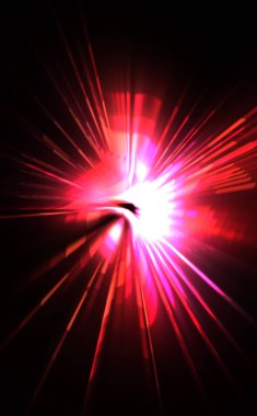 Fütürist mercek patlaması. Parlayan parçacıkları ve çizgileri olan ışık patlaması yıldızı. Güzel soyut ışın arkaplanı.