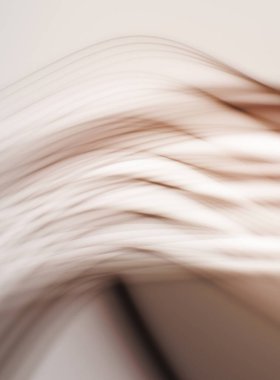 Soyut, enerjik bir arkaplan. Renkli, dalgalı duvar kâğıdı. Grafik çizimi. Üst üste gelen yumuşak dalgalı çizgiler.