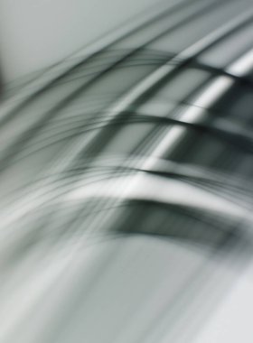 Soyut, enerjik bir arkaplan. Renkli, dalgalı duvar kâğıdı. Grafik çizimi. Üst üste gelen yumuşak dalgalı çizgiler.