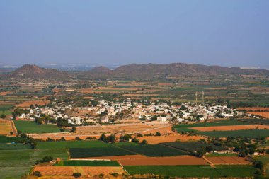 Şehir manzarası, manzara manzarası, mavi gökyüzü, akşam, çiftlik manzarası