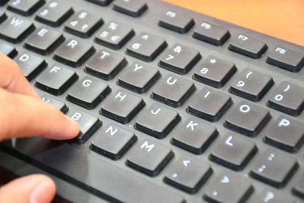 Tangentbord Kontorsanvändning Företag Skriva Tangentbord Skrivbordet Svart Tangentbord — Stockfoto