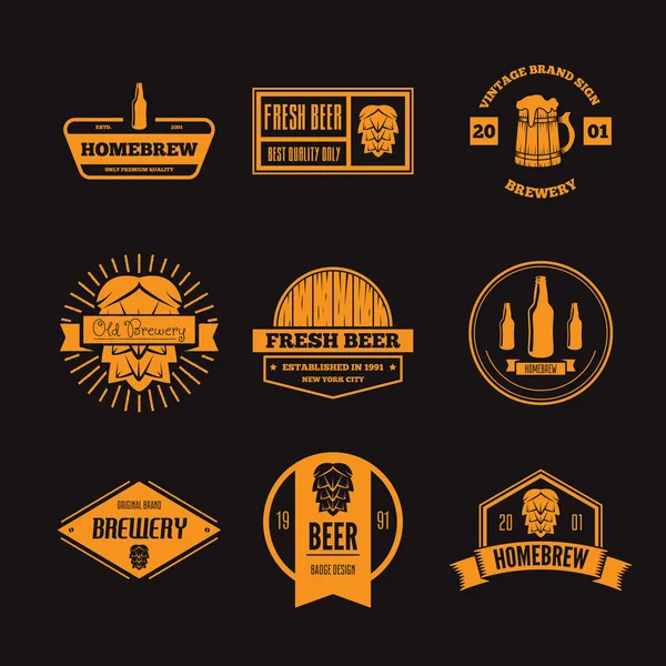 Set of vintage logo, badge, emblem or logotype elements for beer, shop, home brew, tavern, bar, cafe and restaurant — Stock Vector