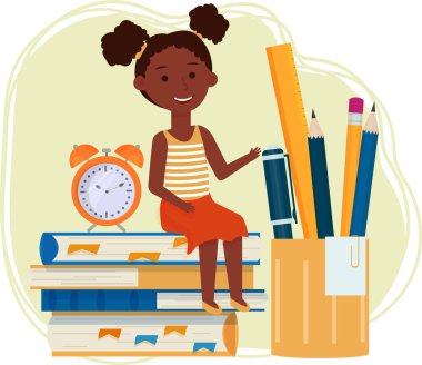 Şirin, gülümseyen Afro-Amerikalı kız, kitap yığınının üzerinde tek başına oturan çocuk. Öğrenme, öğrenme konsept stoku