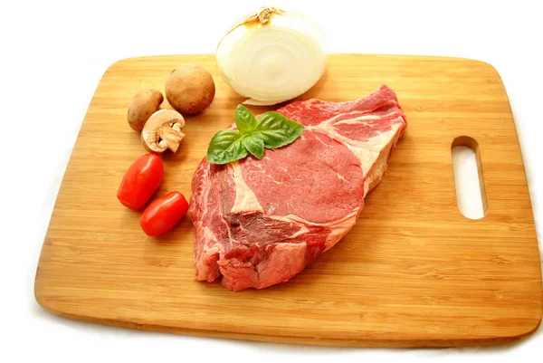 Ruwe Steak Met Verse Groenten — Stockfoto