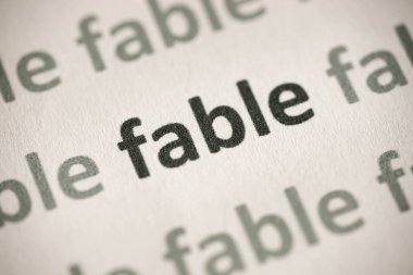 beyaz kağıt makro üzerinde basılı kelime masal