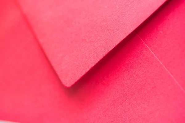 Open Rode Kleur Envelop Macro Selectieve Aandacht — Stockfoto
