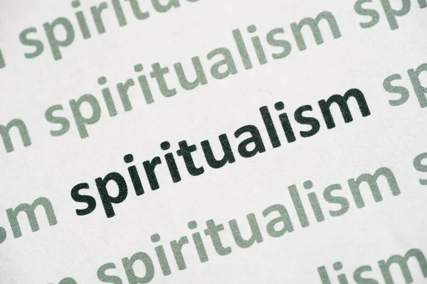 Palabra Espiritualismo Impreso Papel Blanco Macro — Foto de Stock