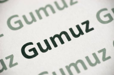 Word Gumuz dil beyaz kağıt makro baskılı