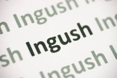 Word İnguş dil beyaz kağıt makro baskılı