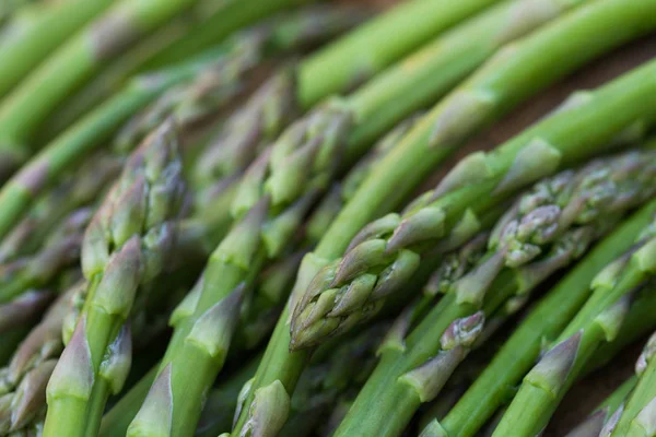 Group of raw green asparagus macro — Stock Photo, Image