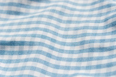 mavi ve beyaz heckered farik 