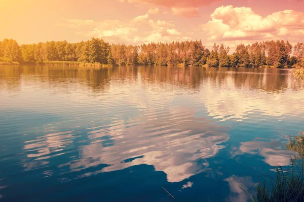 View Calm Lake Beautiful Reflection Evening — Stock Photo, Image