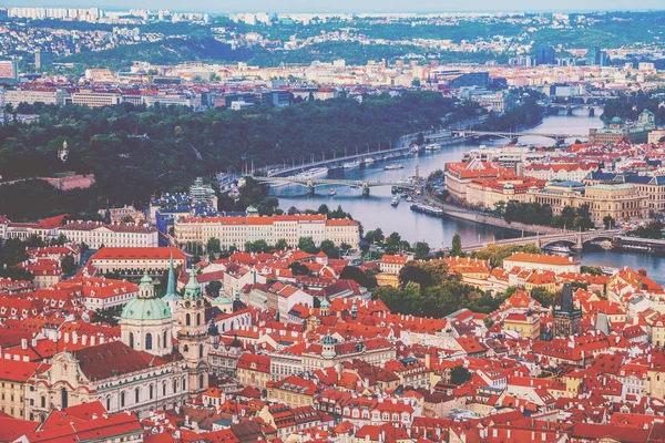 Панорамный Вид Прагу Реку Влтаву Летом Чехия Европа — стоковое фото
