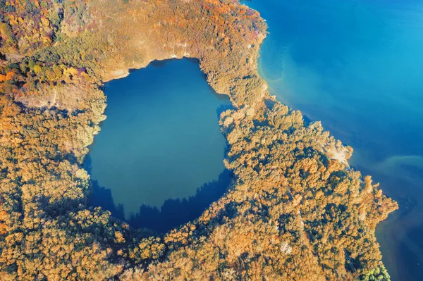 Hermoso Lago Montaña Otoño Vista Aérea Del Lago Cerca Del — Foto de Stock