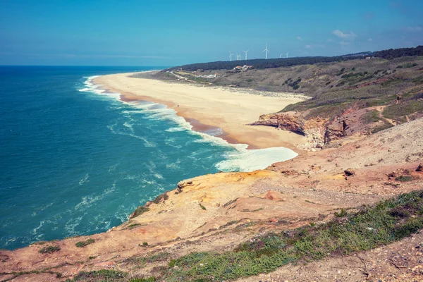 Атлантичний Океан Пляж Nazare Португалії Європі — стокове фото