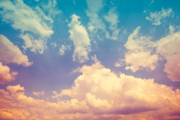 Cielo Nublado Colorido Atardecer — Foto de Stock