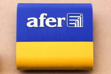 Belleville, Fransa - 21 Mayıs 2018: Afer logosu bir duvar. Afer koruyucular Fransa 730 000 üyeleri ile ilişkidir 