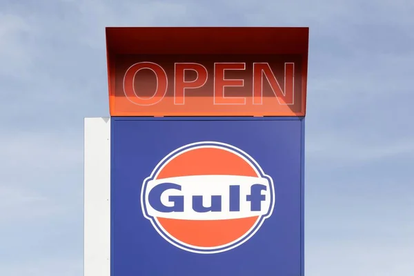 Schengenu Lucembursko Července 2018 Gulf Oil Logo Panel Ropě Perského — Stock fotografie