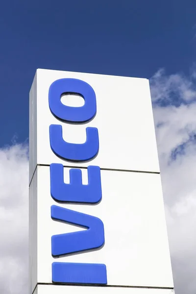 Vejle Dänemark April 2018 Iveco Logo Auf Einem Panel Iveco — Stockfoto