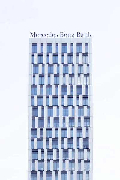 Berlín Alemania Septiembre 2014 Mercedes Benz Bank Building Berlin Mercedes — Foto de Stock