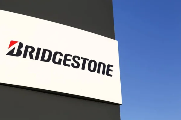 Hinnerup Данія Грудня 2015 Bridgestone Багатонаціональні Легкового Вантажного Частин Виробником — стокове фото