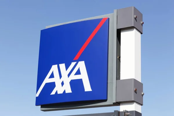 Agde Frankreich Juli 2018 Axa Insurance Logo Auf Einem Panel — Stockfoto