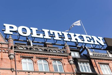 Kopenhag, Danimarka - 2 Nisan 2019: Kopenhag'daki Politiken binası. Politiken, Danimarka'nın Kopenhag kentinde Jp/Politikens Hus tarafından yayınlanan danimarka'nın önde gelen günlük broadsheet gazetesidir.
