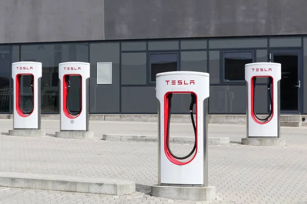 Tilst Dánsko Květen 2018 Tesla Supernabíječka Tesla Americká Automobilovým Energetickým — Stock fotografie