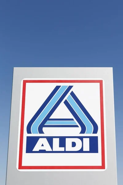 Aalborg Dänemark Mai 2016 Aldi Logo Auf Einem Panel Aldi — Stockfoto
